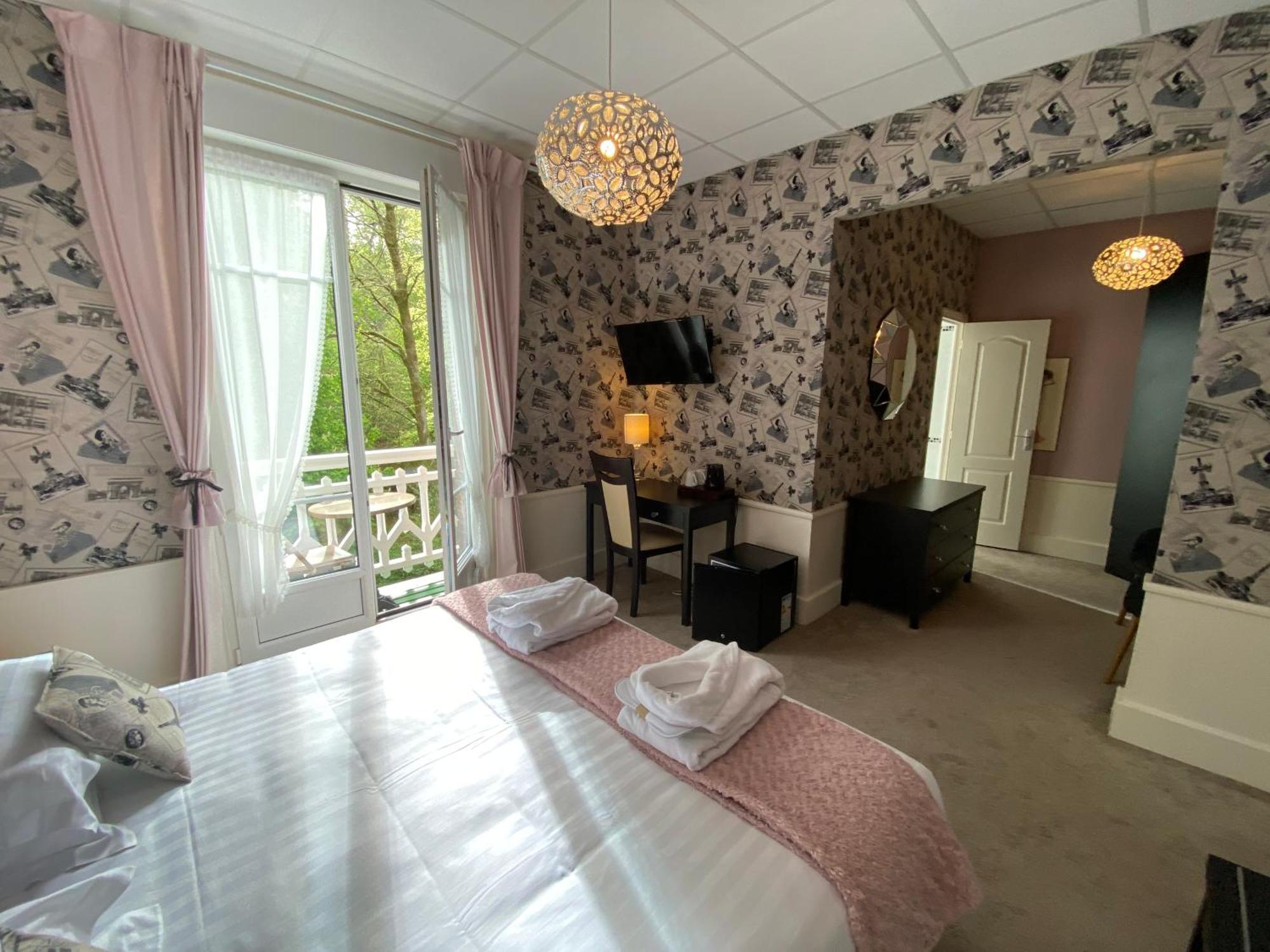 Brit Hotel & Spa Le Roc Au Chien Bagnoles de l'Orne Normandie Dış mekan fotoğraf