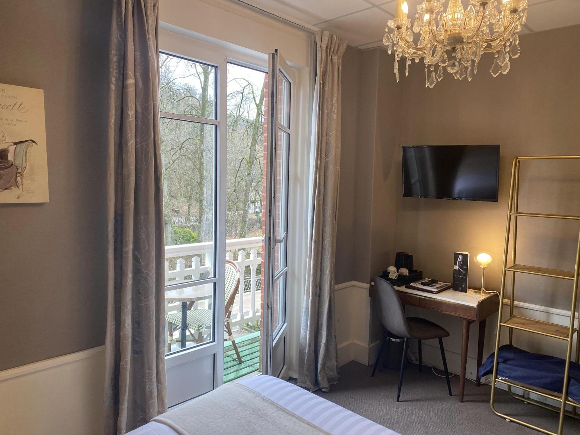 Brit Hotel & Spa Le Roc Au Chien Bagnoles de l'Orne Normandie Dış mekan fotoğraf