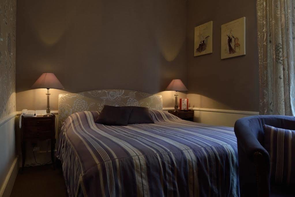 Brit Hotel & Spa Le Roc Au Chien Bagnoles de l'Orne Normandie Dış mekan fotoğraf